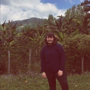 Meet your Posher, Tori